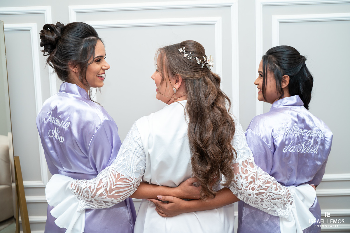 Fotografia de makeup da  noiva Camila no espaco eluza em para de minas por Israel Lemos eleito o melhor melhor fotografo de para de Minas