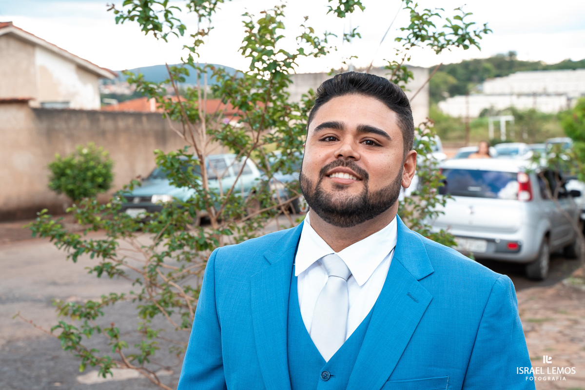 noivo henrique na hora do casamento