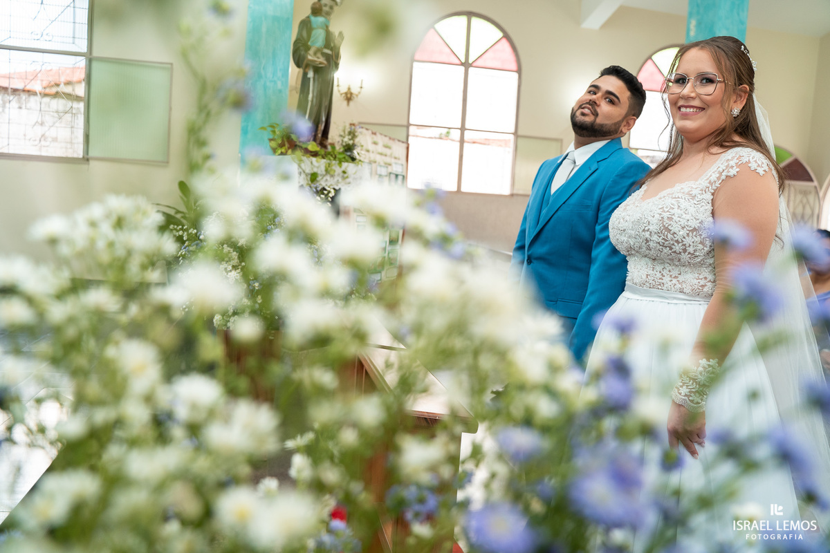 Casamento na igreja Santo Antonio em Para de minas fotos pelo fotografo eleito o melhor fotografo de para de minas 