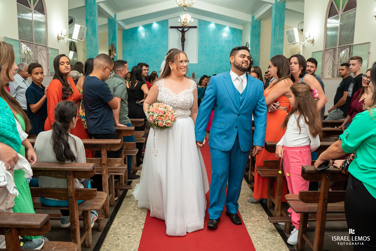 Casamento na igreja Santo Antonio em Para de minas fotos pelo fotografo eleito o melhor fotografo de para de minas 