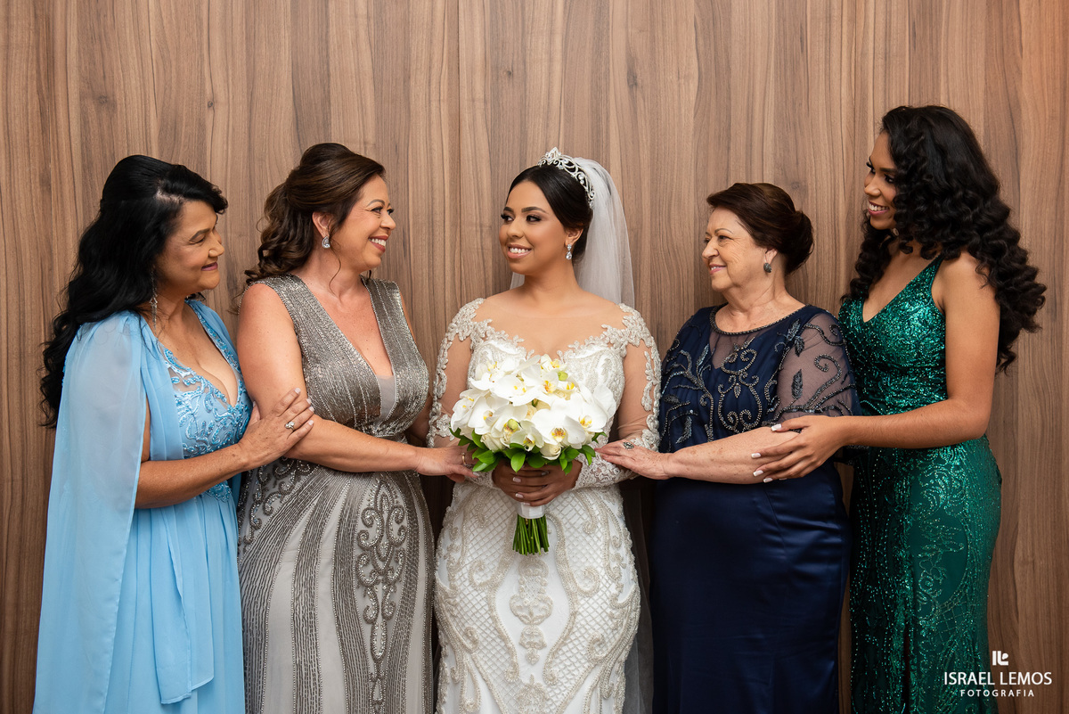 Fotografia de making of d noivas em para de minas Israel lemos Fotografia