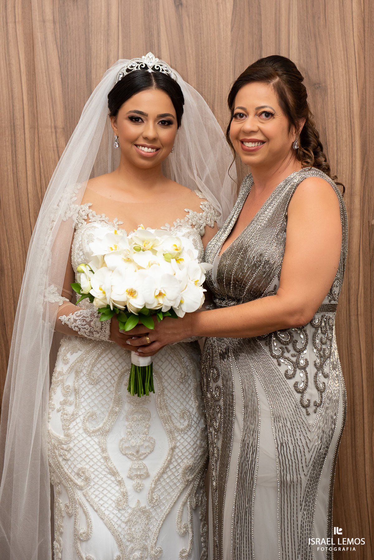 Fotografia de making of d noivas em para de minas Israel lemos Fotografia