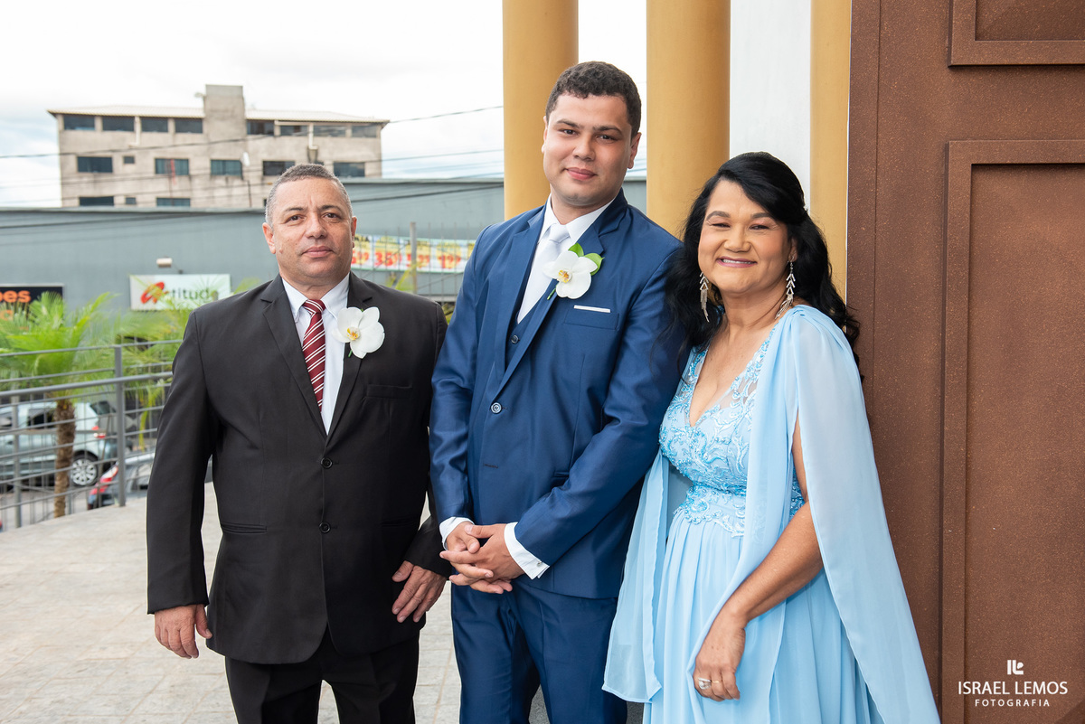 Casamento igreja sao Pedro em Para de minas Fotos oficiais pelo fotografo de casamento de Para de minas Israel Lemos 