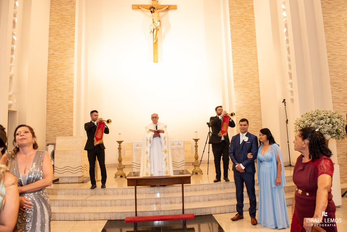Casamento igreja sao Pedro em Para de minas Fotos oficiais pelo fotografo de casamento de Para de minas Israel Lemos 
