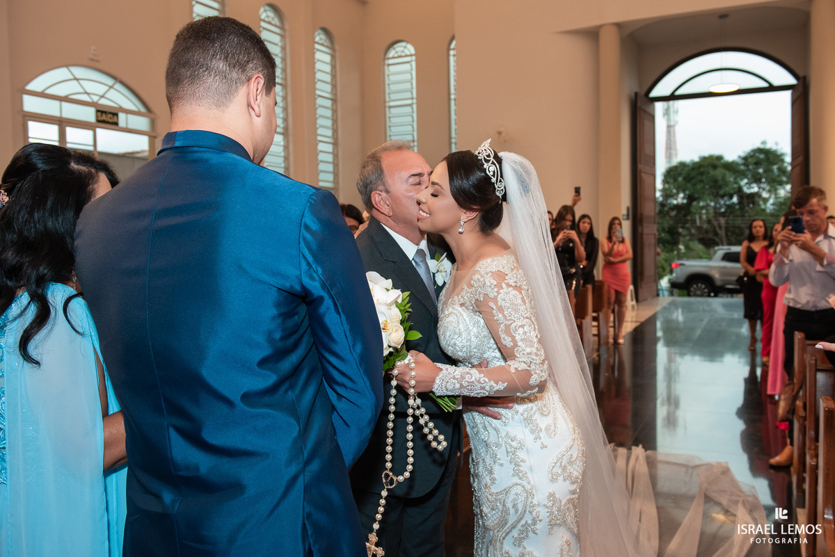 Casamento igreja sao Pedro em Para de minas Fotos oficiais pelo fotografo de casamento de Para de minas Israel Lemos 
