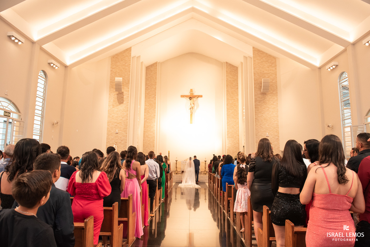 Casamento igreja sao Pedro em Para de minas Fotos oficiais pelo fotografo de casamento de Para de minas Israel Lemos 
