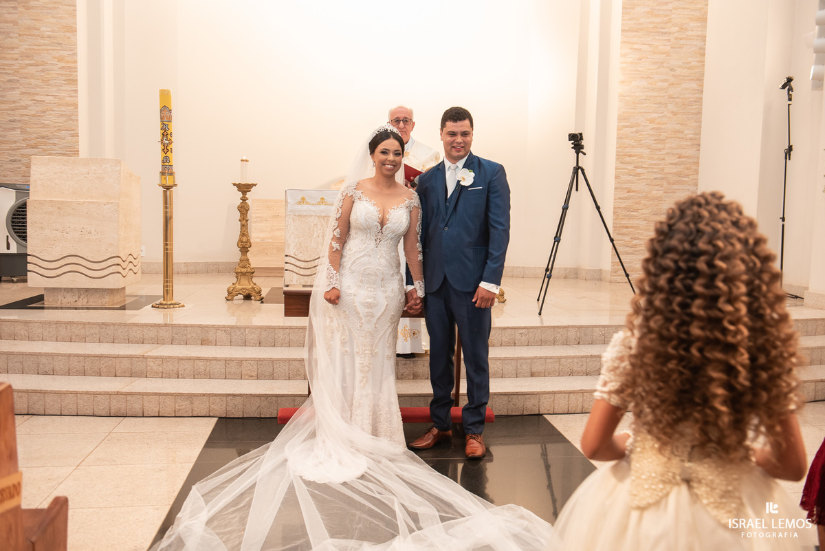 Casamento igreja sao Pedro em Para de minas Fotos oficiais pelo fotografo de casamento de Para de minas Israel Lemos 