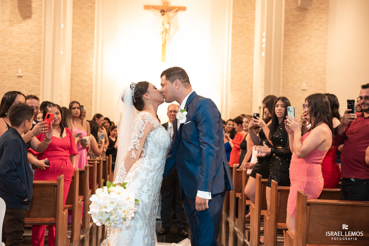 Casamento igreja sao Pedro em Para de minas Fotos oficiais pelo fotografo de casamento de Para de minas Israel Lemos 