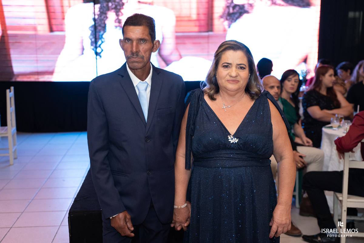 Recepção de 15anos debutante em Para de minas no espaco multucenter