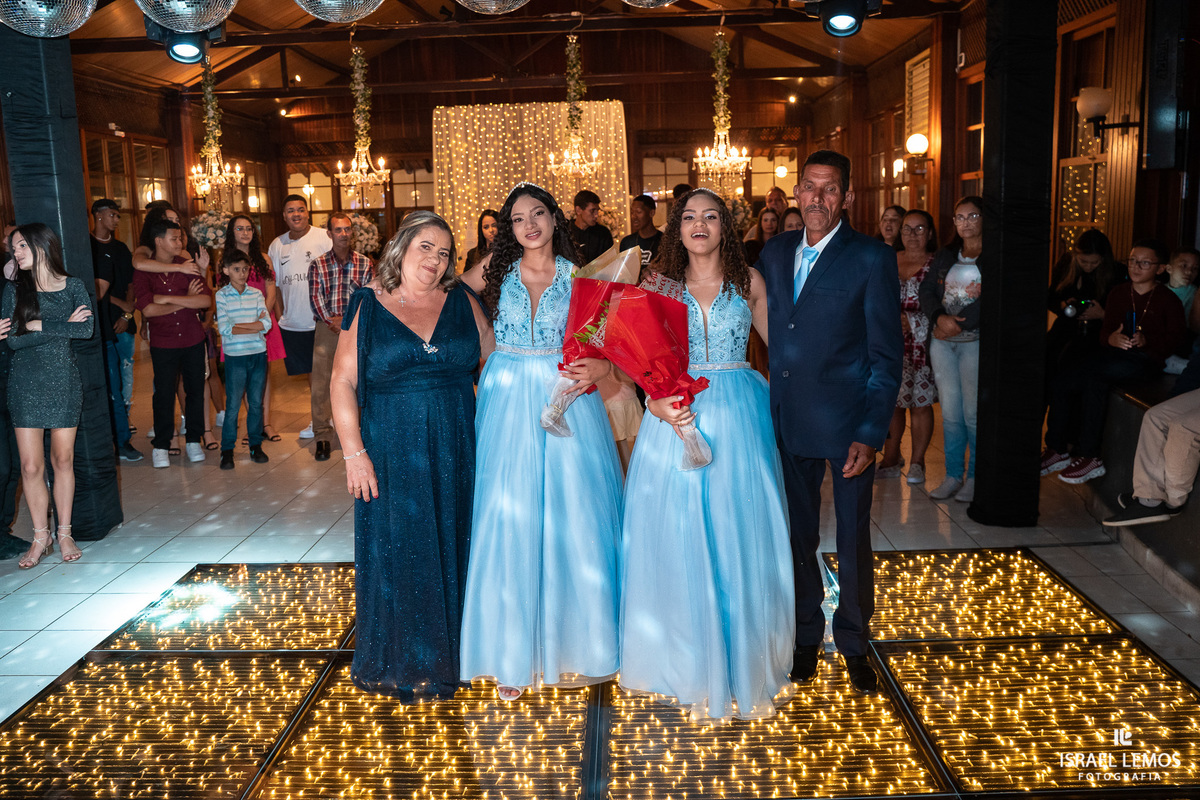 Recepção de 15anos debutante em Para de minas no espaco multucenter