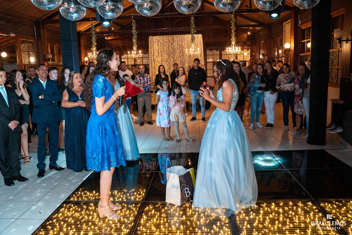 Recepção de 15anos debutante em Para de minas no espaco multucenter