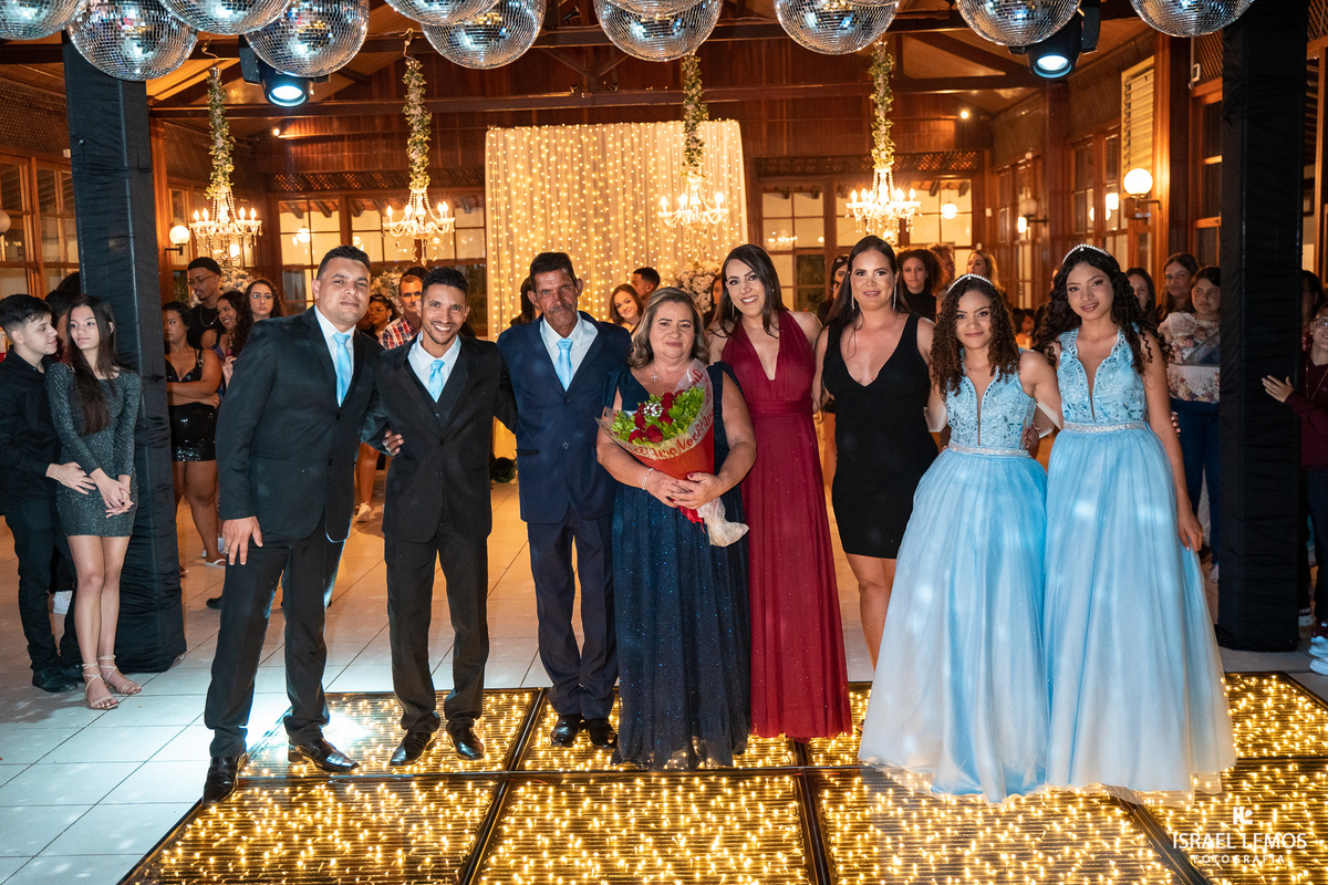 Recepção de 15anos debutante em Para de minas no espaco multucenter