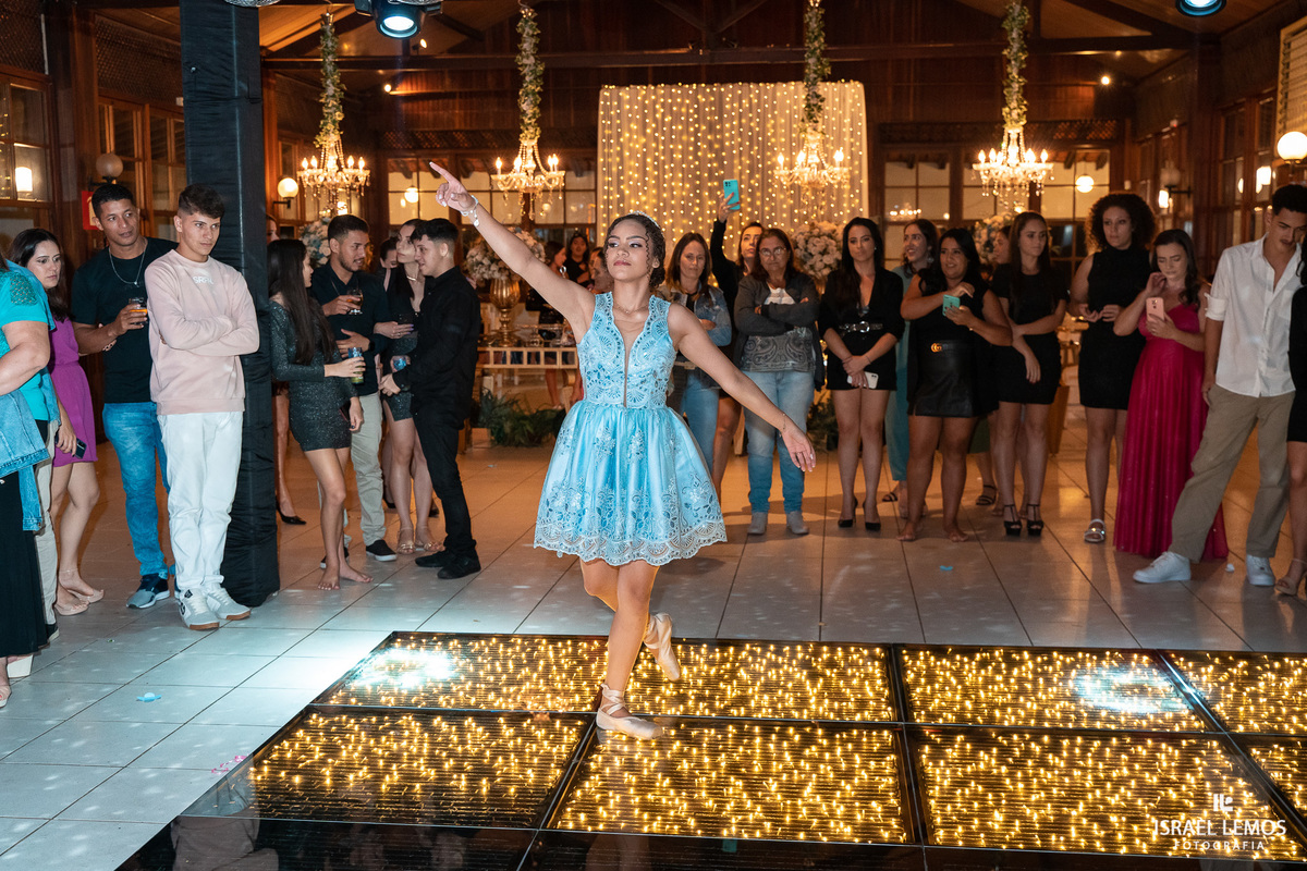 Recepção de 15anos debutante em Para de minas no espaco multucenter