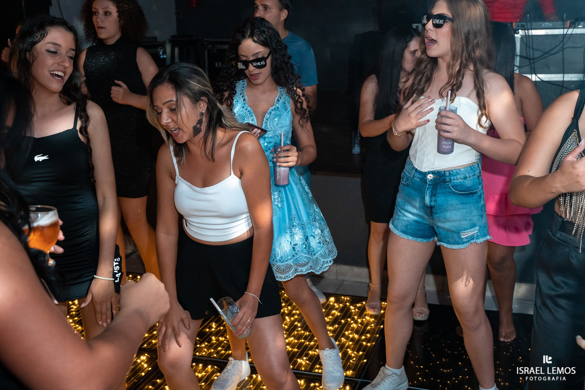 Recepção de 15anos debutante em Para de minas no espaco multucenter