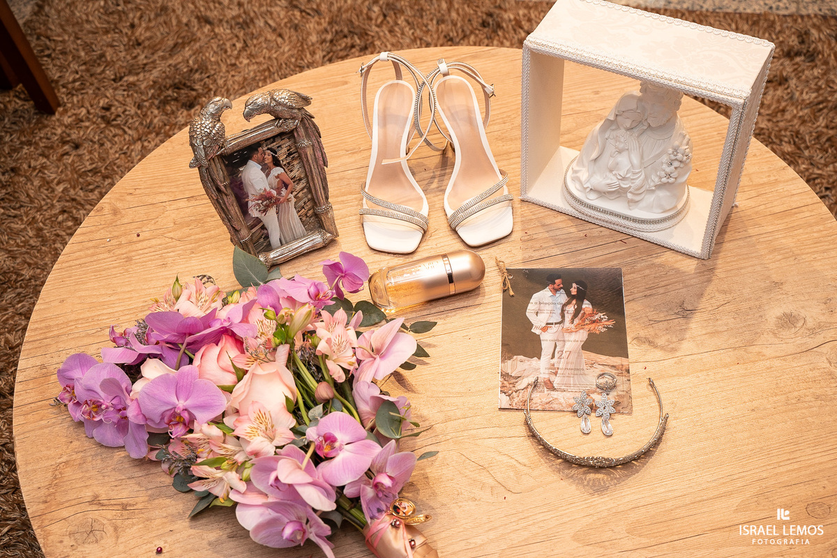 maquiagem da noiva Thais Casamento Para de minas da Thais e do Juninho JR  vereador 