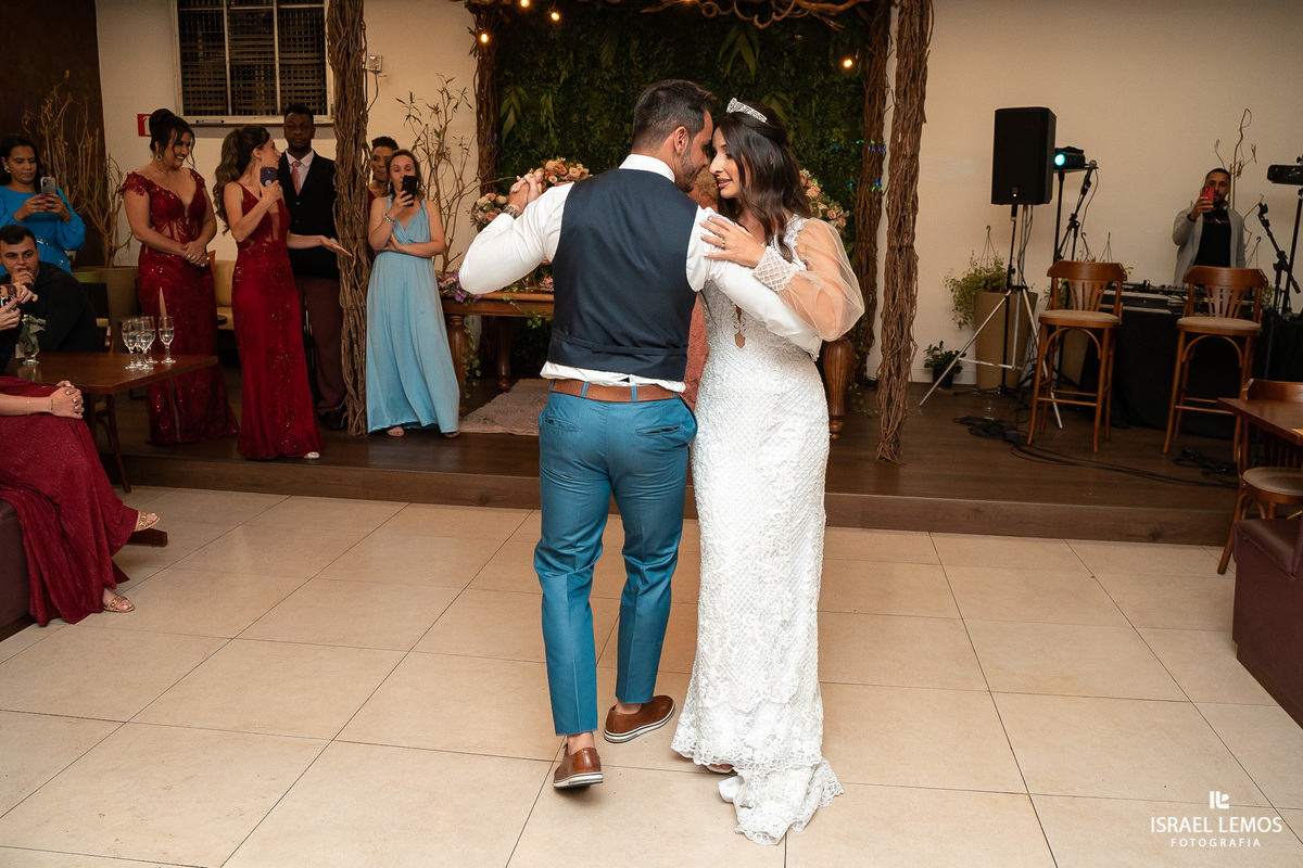 maquiagem da noiva Thais Casamento Para de minas da Thais e do Juninho JR  vereador 