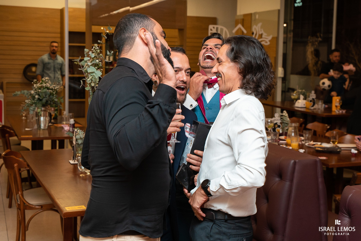 maquiagem da noiva Thais Casamento Para de minas da Thais e do Juninho JR  vereador 