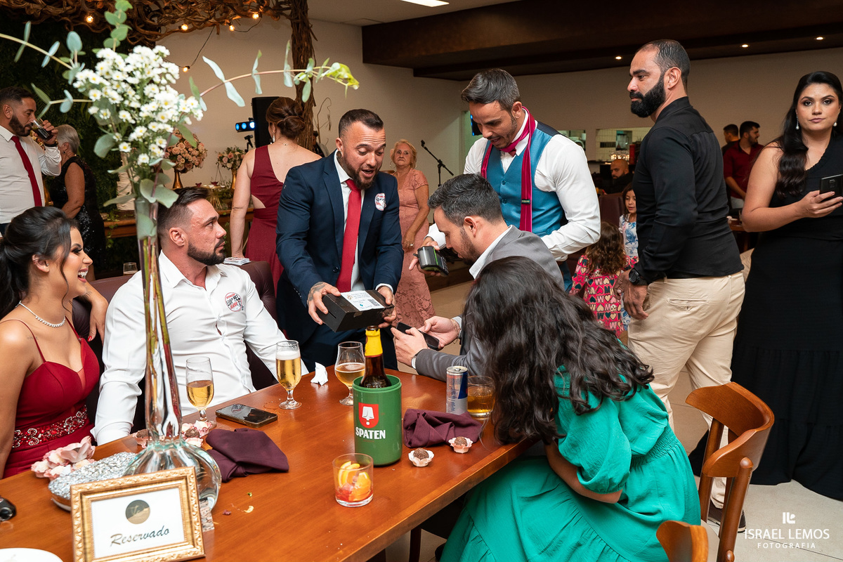 maquiagem da noiva Thais Casamento Para de minas da Thais e do Juninho JR  vereador 