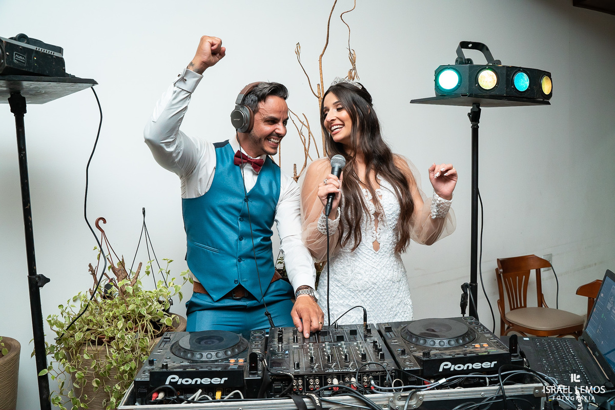 maquiagem da noiva Thais Casamento Para de minas da Thais e do Juninho JR  vereador 