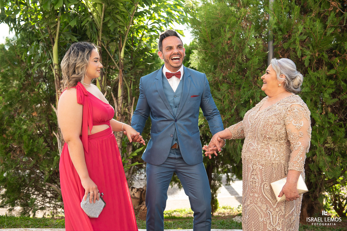casamento nas igreja sao Francisco em Para de minas Juninho e Thais JR fotos oficiais pelo fotografo Israel Lemos 