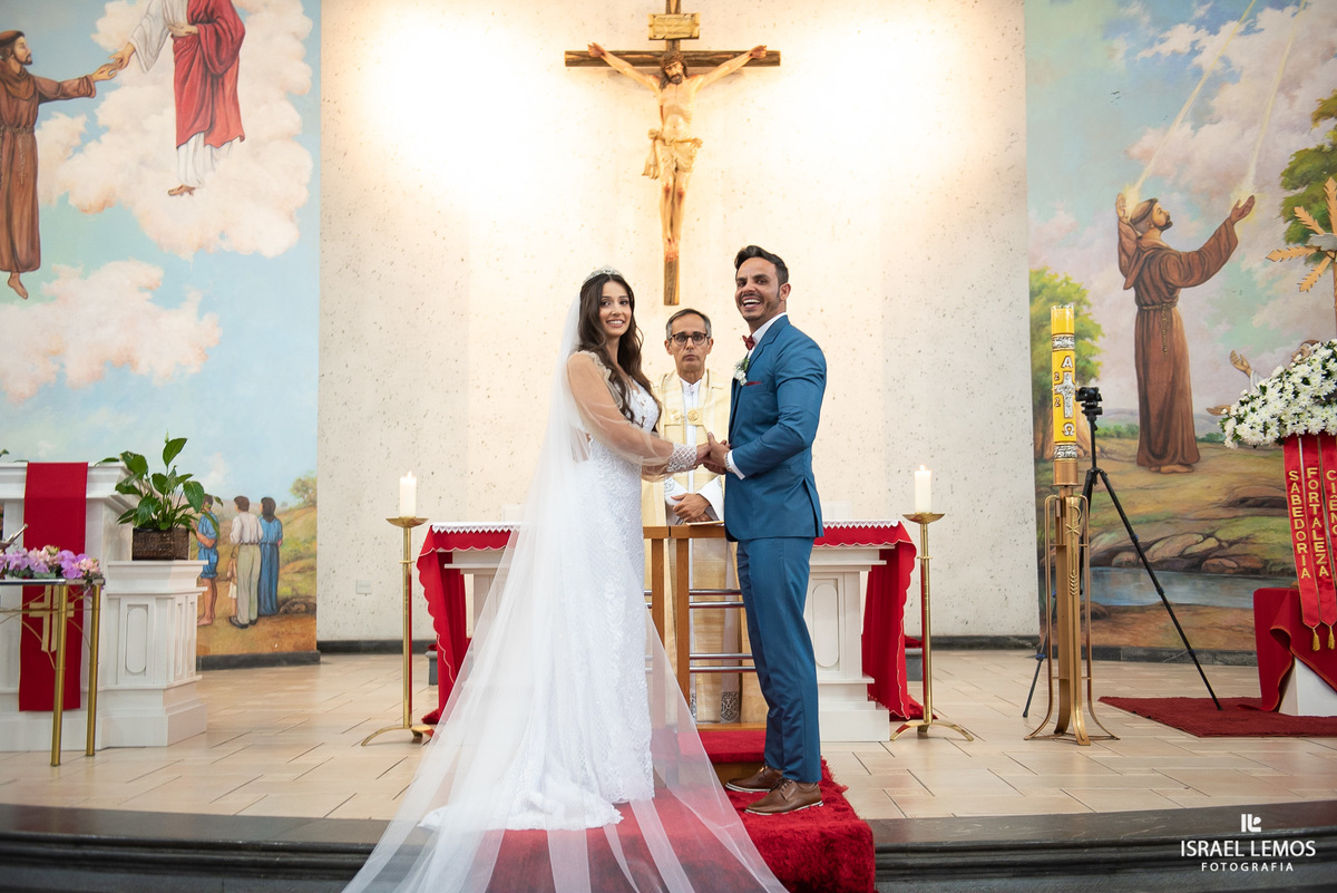 casamento nas igreja sao Francisco em Para de minas Juninho e Thais JR fotos oficiais pelo fotografo Israel Lemos 