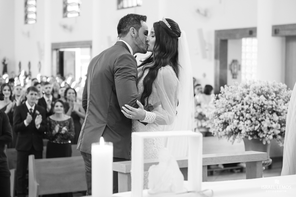 casamento nas igreja sao Francisco em Para de minas Juninho e Thais JR fotos oficiais pelo fotografo Israel Lemos 