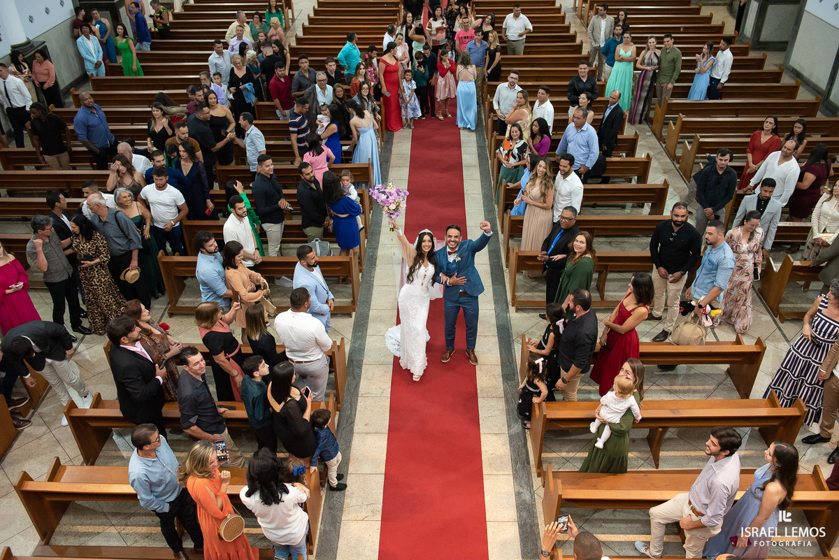 casamento nas igreja sao Francisco em Para de minas Juninho e Thais JR fotos oficiais pelo fotografo Israel Lemos 