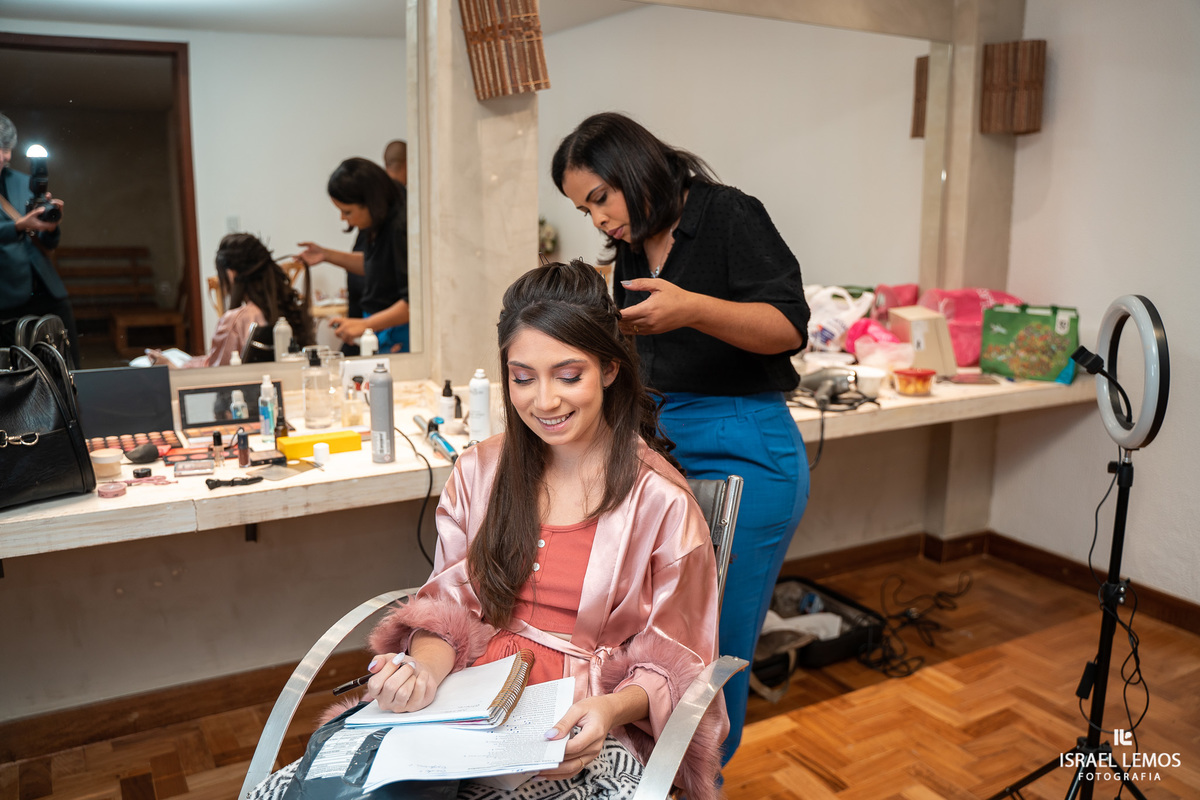Maquiagem em belo Horizonte para casamento na Pampulha com fotos do fotografo de casamento Israel Lemos fotografo de contagem 