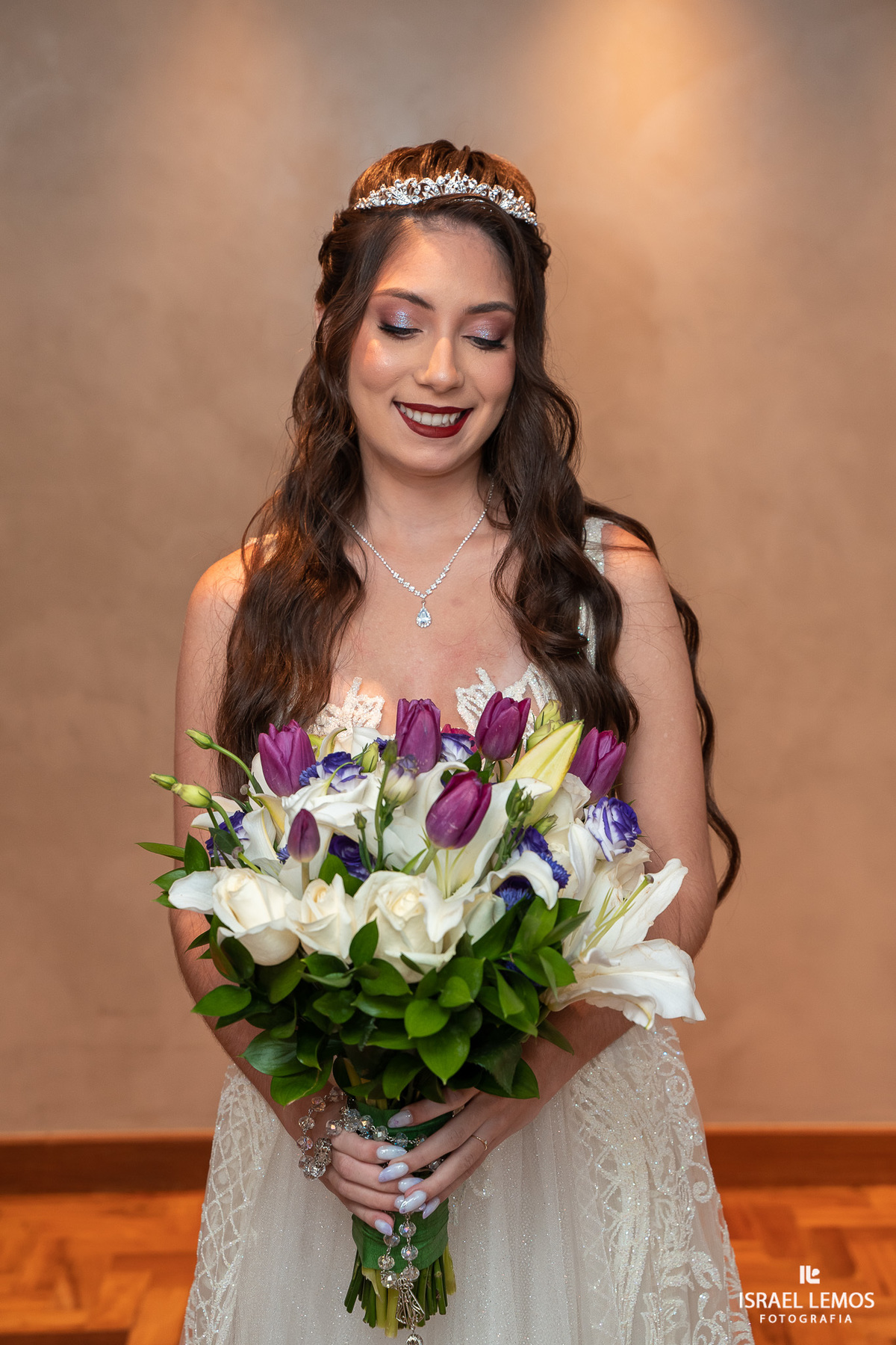 Maquiagem em belo Horizonte para casamento na Pampulha com fotos do fotografo de casamento Israel Lemos fotografo de contagem 