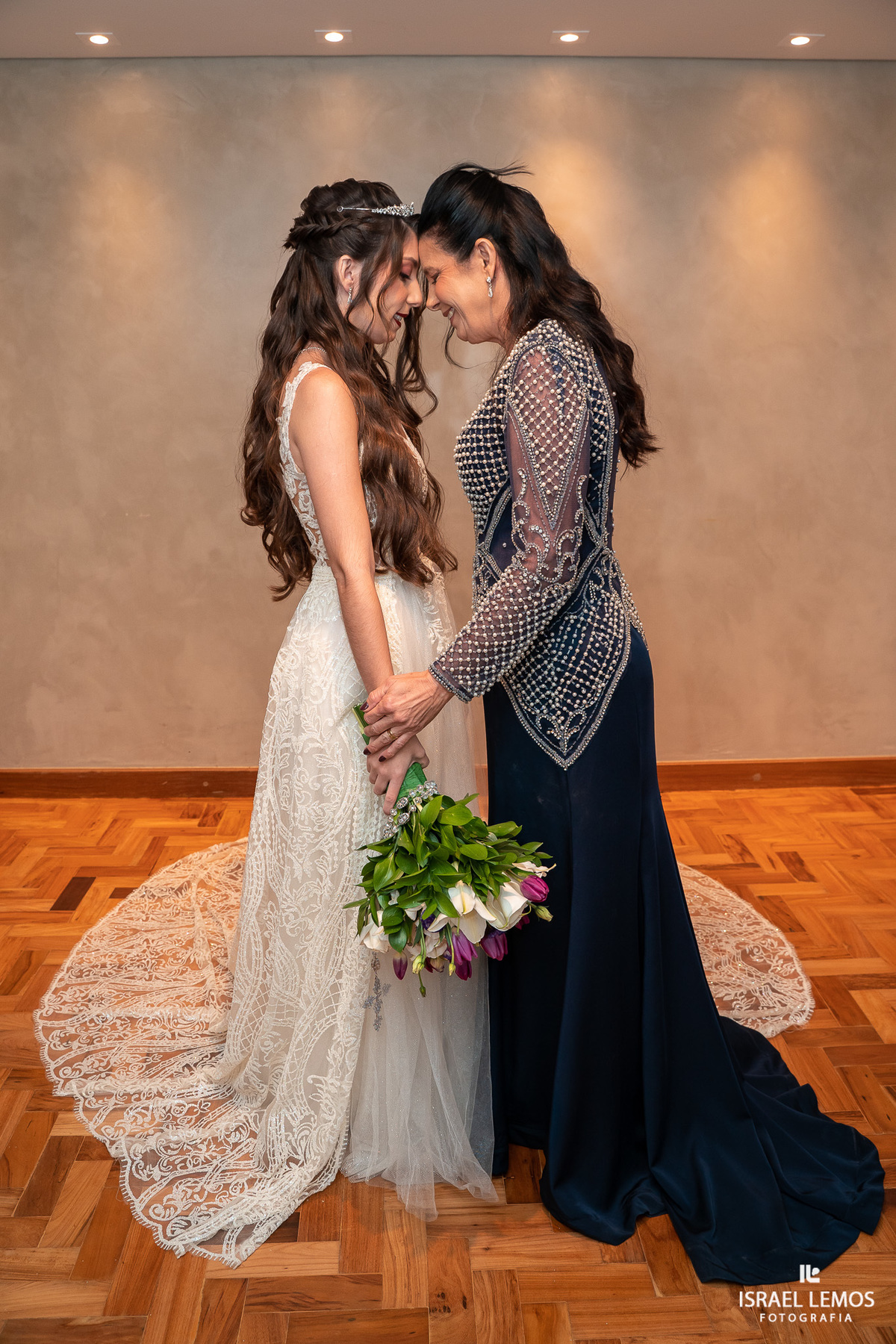Maquiagem em belo Horizonte para casamento na Pampulha com fotos do fotografo de casamento Israel Lemos fotografo de contagem 