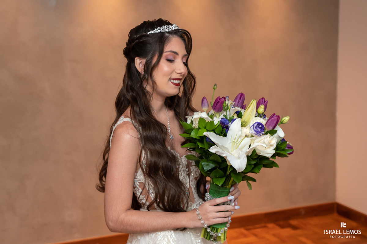 pai da noiva se emociona com a noiva mai bonita de bh Pampulha e fotografo Israel Lemos registra esse momento lindo