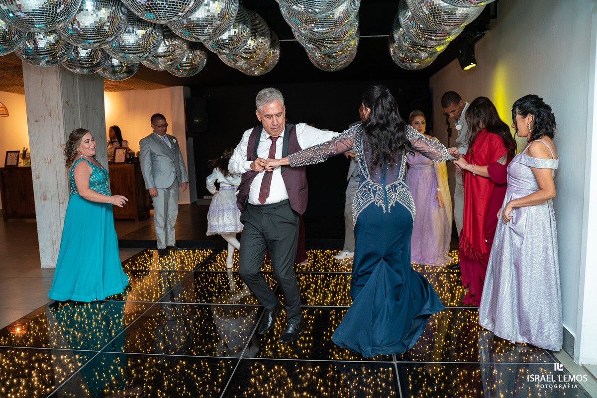 recepção de casamento no espaco Giardino eventos um belo espaco para casamentos com fotos do fotografo profissional Israel Lemos fotografo em bh