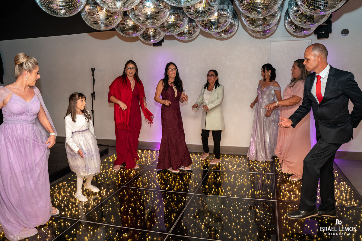 recepção de casamento no espaco Giardino eventos um belo espaco para casamentos com fotos do fotografo profissional Israel Lemos fotografo em bhrecepção de casamento no espaco Giardino eventos um belo espaco para casamentos com fotos do fotografo profissi