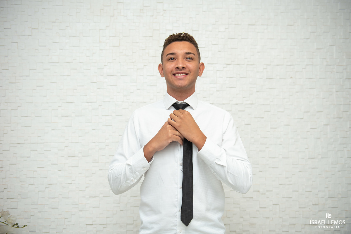 Noivose arrumando para casamento na Pampulha em Belo Horizonte mg com fotografo Israel Lemos d bh