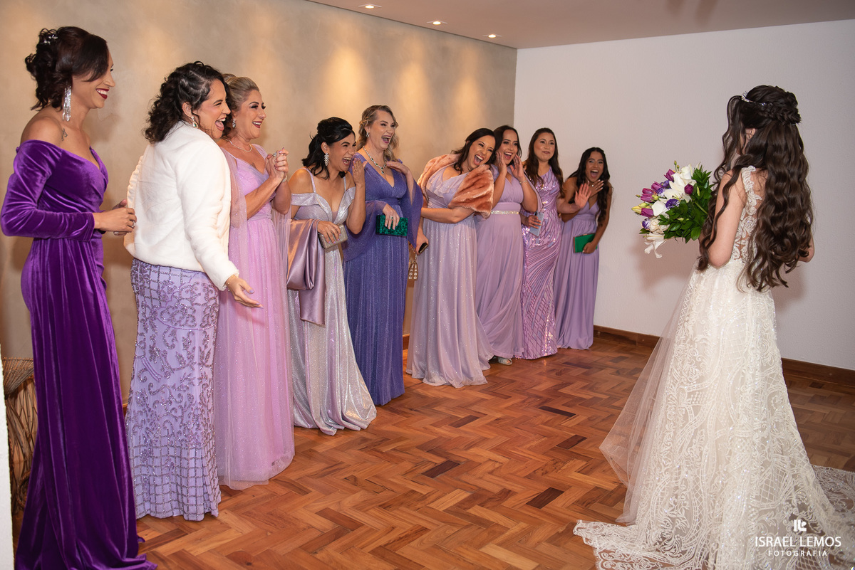 first look com madrinhas