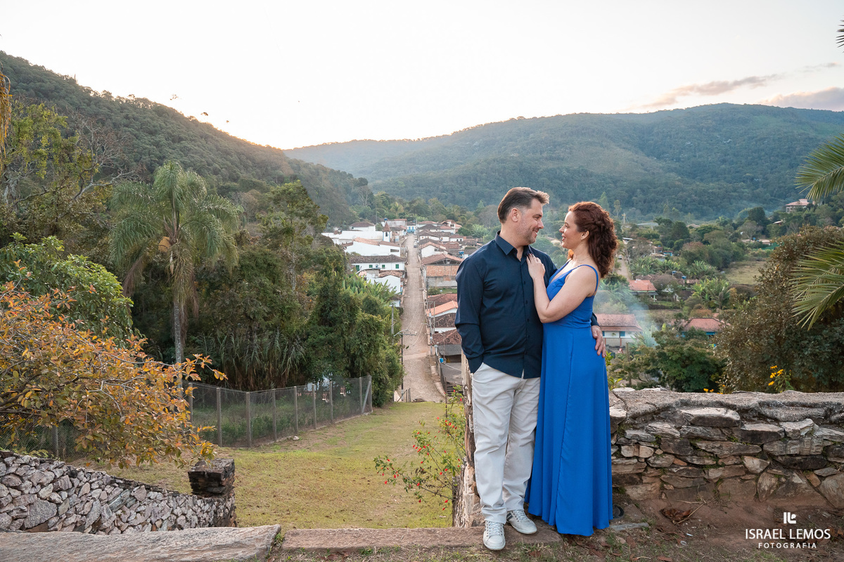 fotografia de casamento em Ouro Preto no distrito de São Bartolomeu fotos Save the date Israel Lemos Fotografia de casamento ouro preto