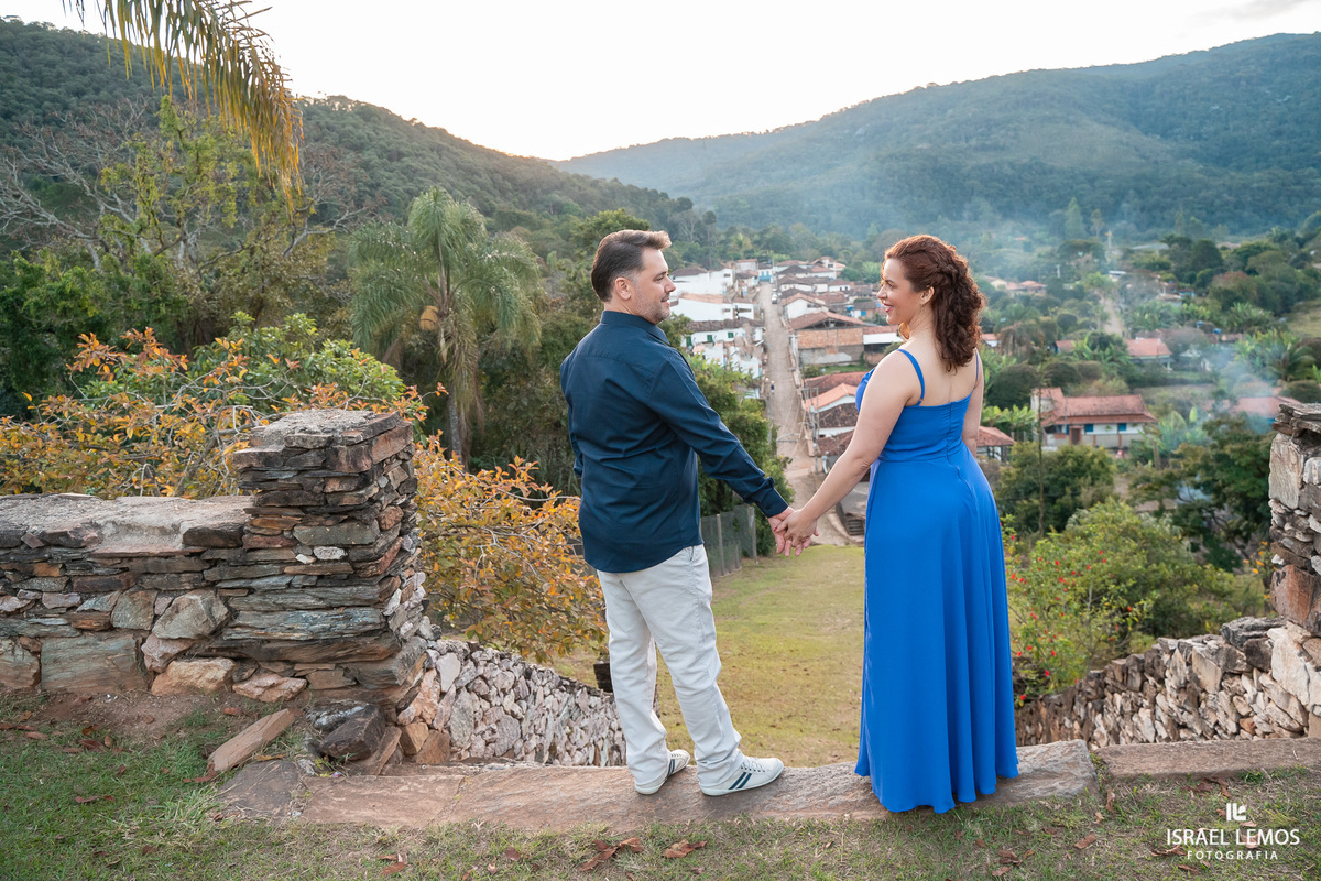 fotografia de casamento em Ouro Preto no distrito de São Bartolomeu fotos Save the date Israel Lemos Fotografia de casamento ouro preto