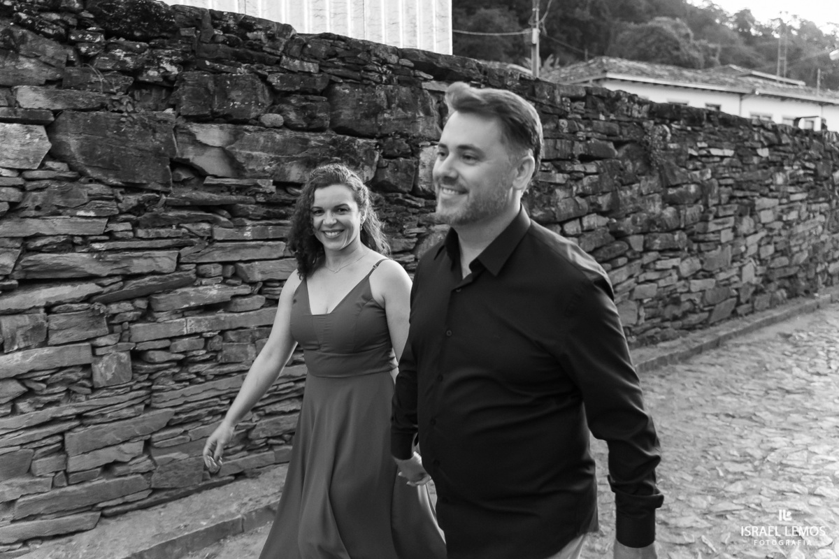 fotografia de casamento em Ouro Preto no distrito de São Bartolomeu fotos Save the date Israel Lemos Fotografia de casamento ouro preto