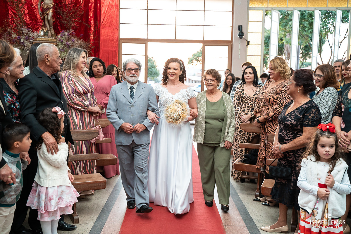 Fotografo de casamento Juatuba Israel Lemos fotógrafo em Juatuba cidade metropolitana de belo Horizonte 