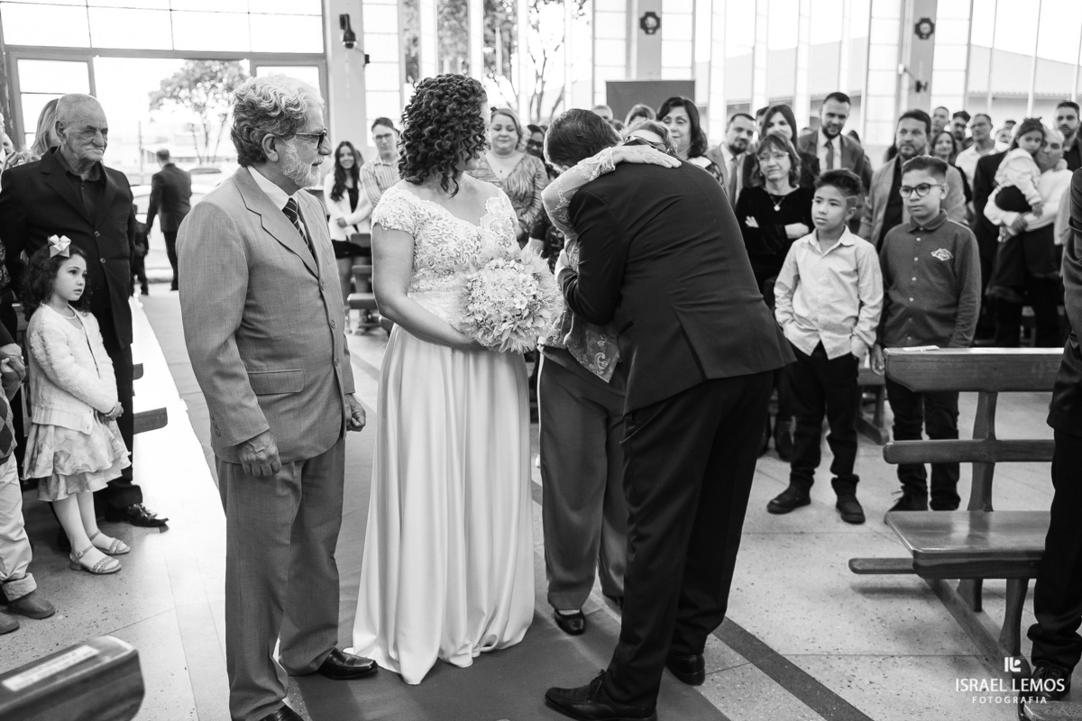 Fotografo de casamento Juatuba Israel Lemos fotógrafo em Juatuba cidade metropolitana de belo Horizonte 