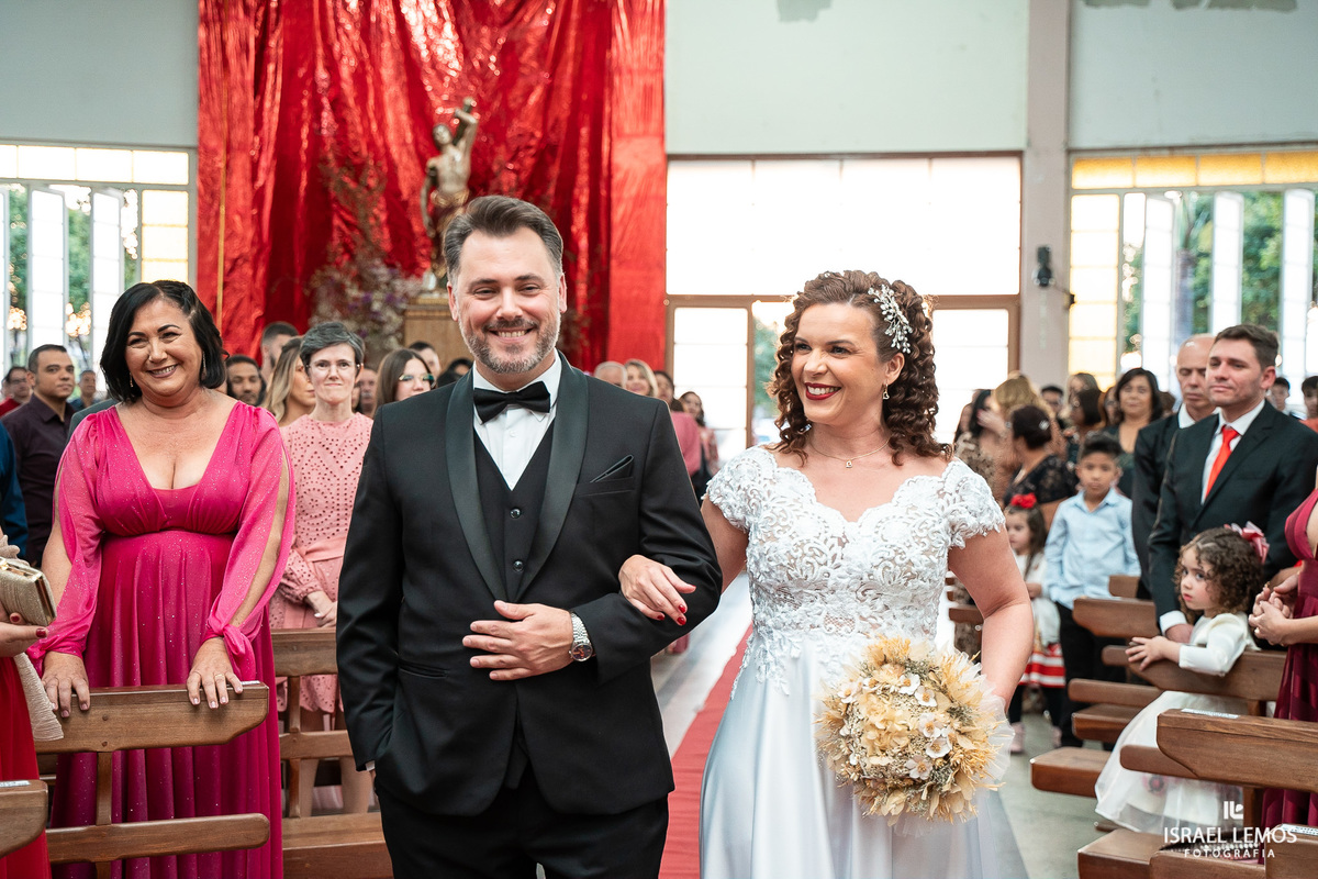 Fotografo de casamento Juatuba Israel Lemos fotógrafo em Juatuba cidade metropolitana de belo Horizonte 