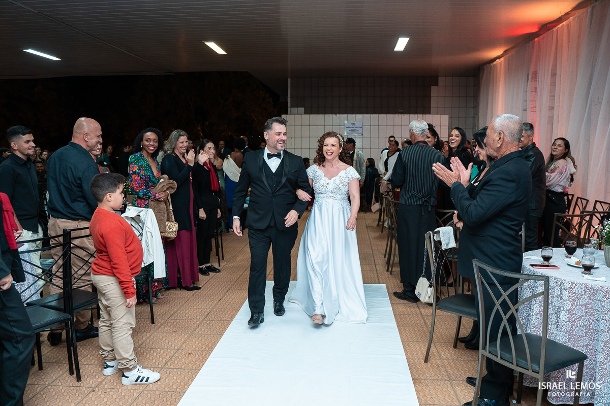 FESTA DE CASAMENTO Fotografo de casamento Juatuba Israel Lemos fotógrafo em Juatuba cidade metropolitana de belo Horizonte 