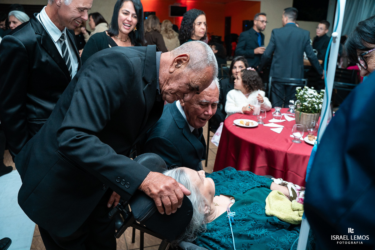 FESTA DE CASAMENTO Fotografo de casamento Juatuba Israel Lemos fotógrafo em Juatuba cidade metropolitana de belo Horizonte 