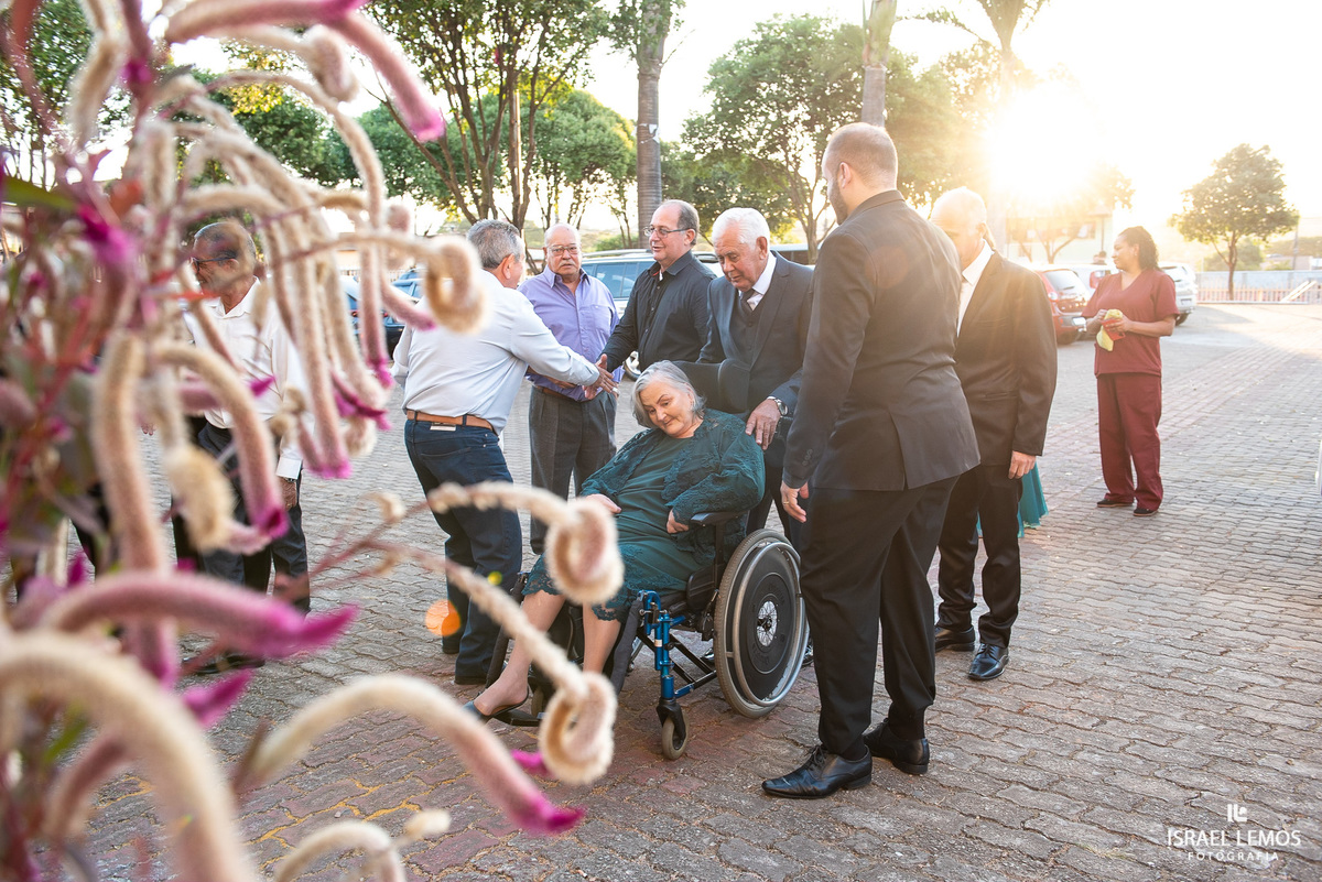 FESTA DE CASAMENTO Fotografo de casamento Juatuba Israel Lemos fotógrafo em Juatuba cidade metropolitana de belo Horizonte 