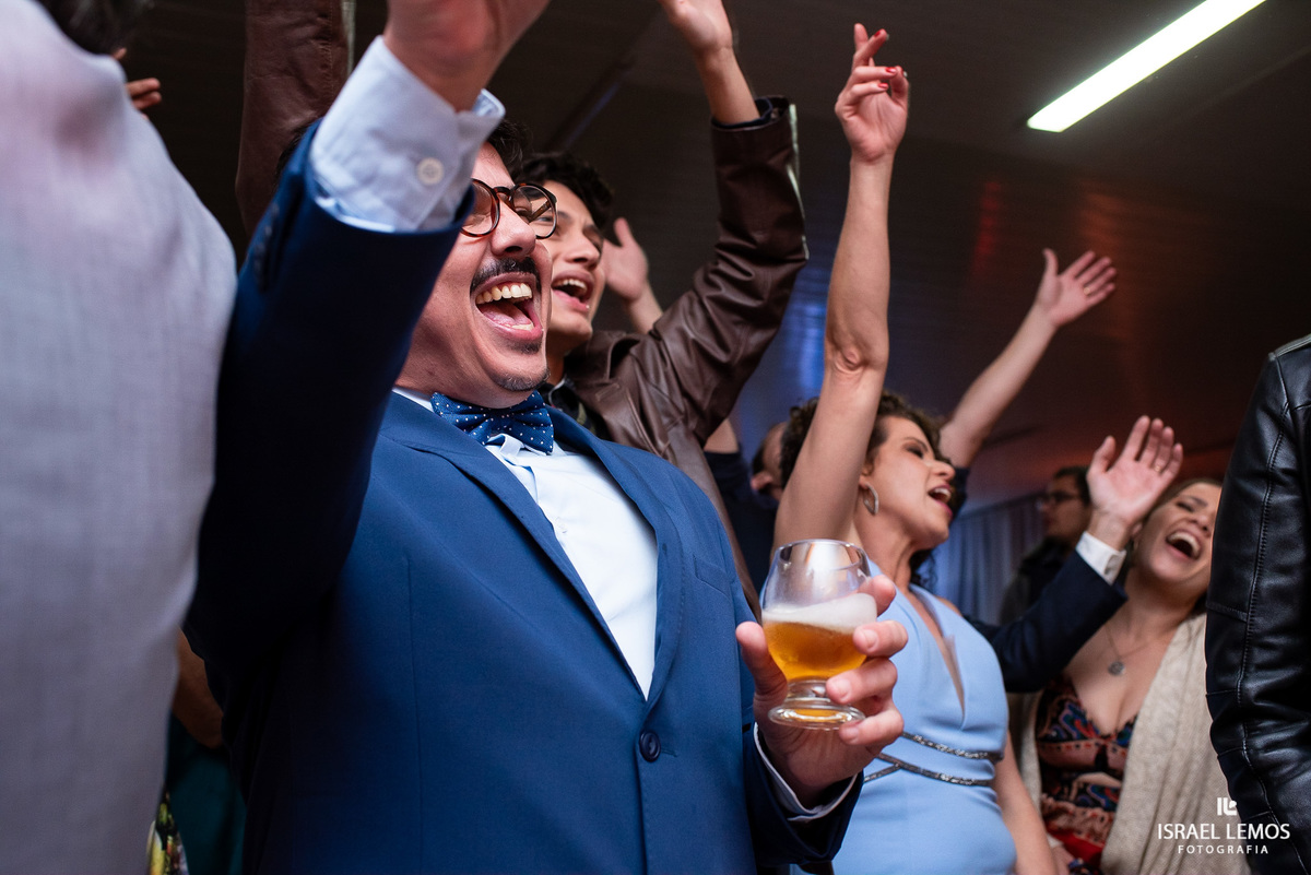 FESTA DE CASAMENTO Fotografo de casamento Juatuba Israel Lemos fotógrafo em Juatuba cidade metropolitana de belo Horizonte 