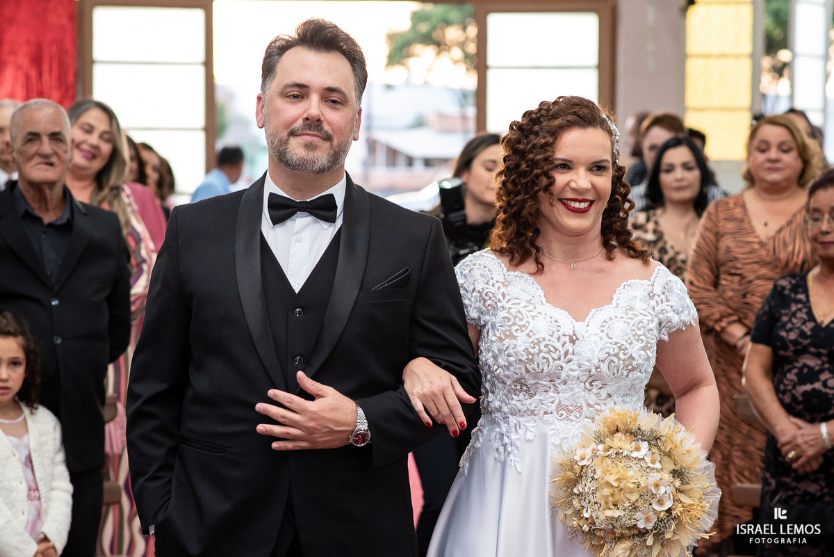 FESTA DE CASAMENTO Fotografo de casamento Juatuba Israel Lemos fotógrafo em Juatuba cidade metropolitana de belo Horizonte 