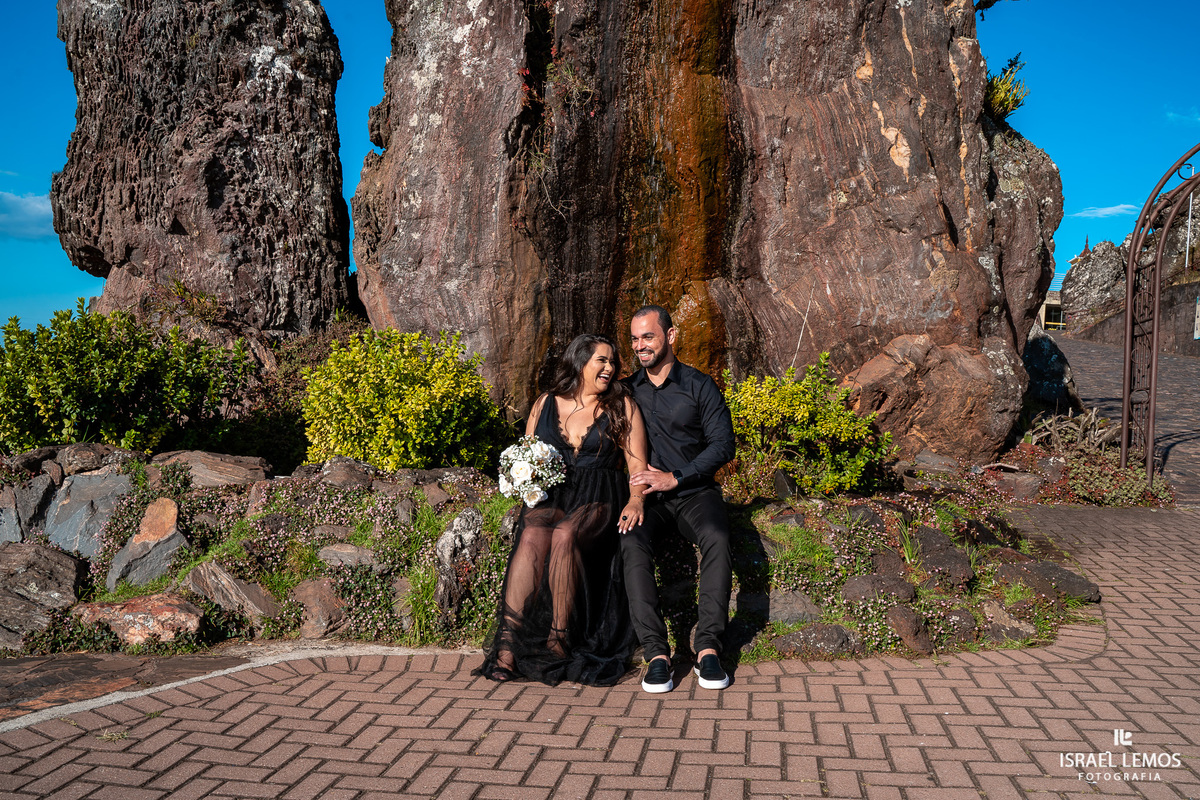 Ensaio pré-wedding da Tathiane e Maicon que rolou na Serra da Piedade, em Caeté MG