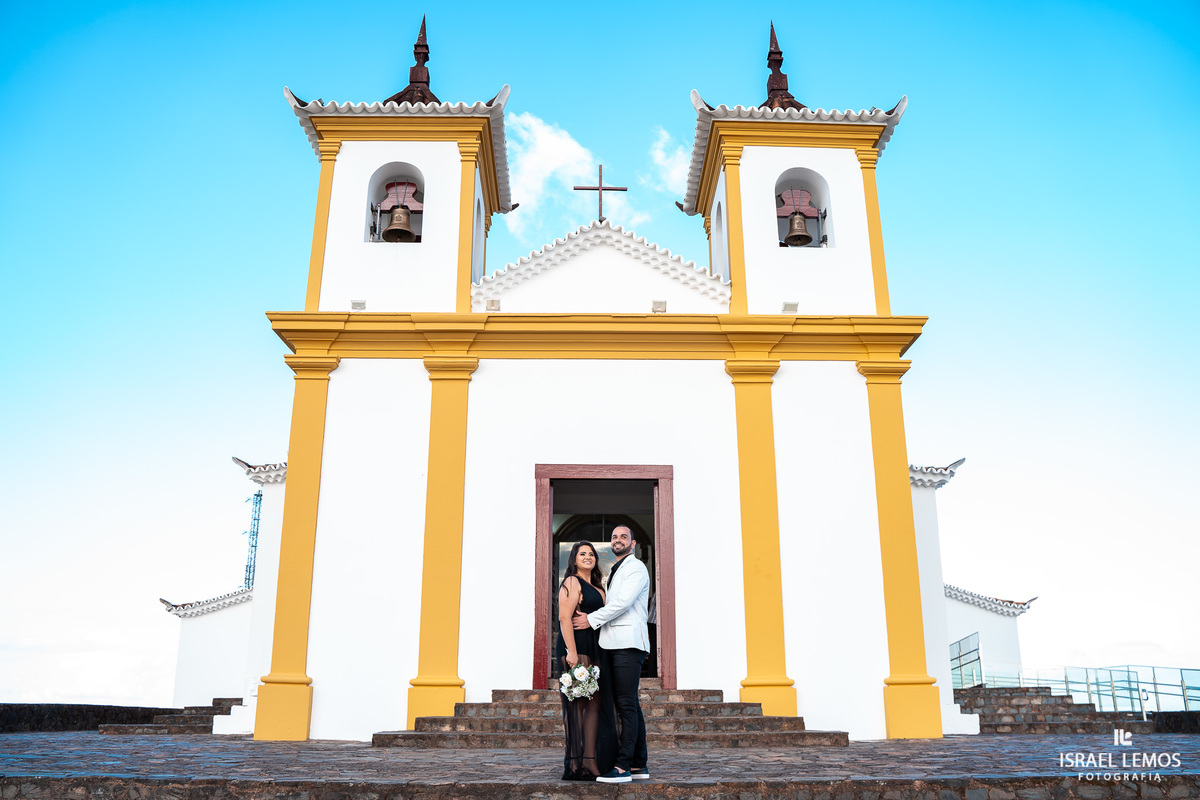 Ensaio pré-wedding da Tathiane e Maicon que rolou na Serra da Piedade, em Caeté MG