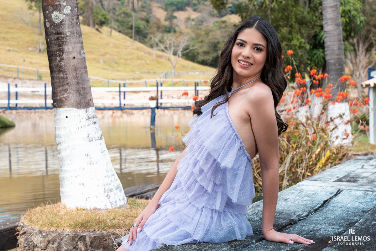 Fotografia de debutante de 15 anos em Para de minas fotos pelo fotografo paraminense Israel Lemos 