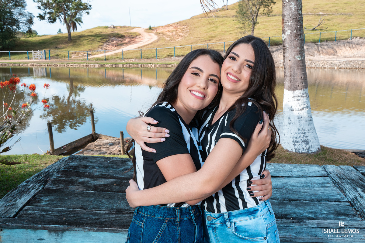 Fotografia de debutante de 15 anos em Para de minas fotos pelo fotografo paraminense Israel Lemos 